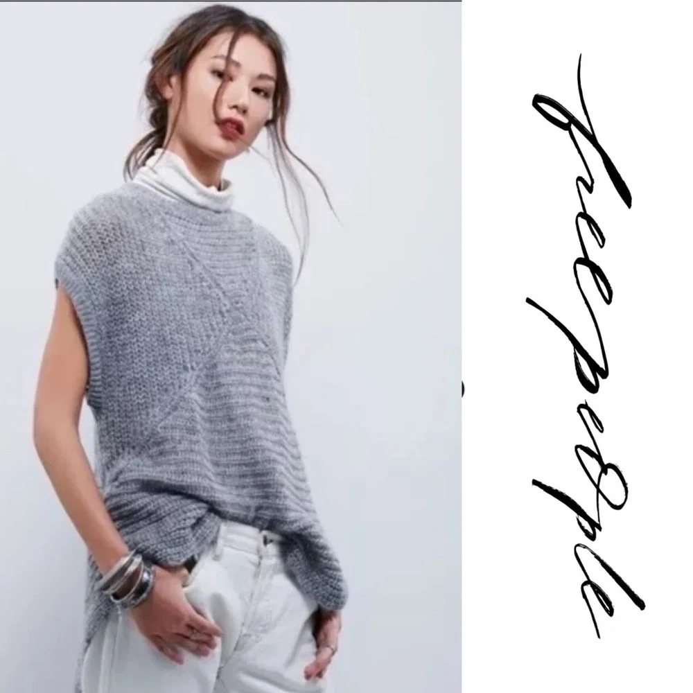 NWT Free People Tatiana Gray Short Sleeve Sweater - Picture 4 of 8